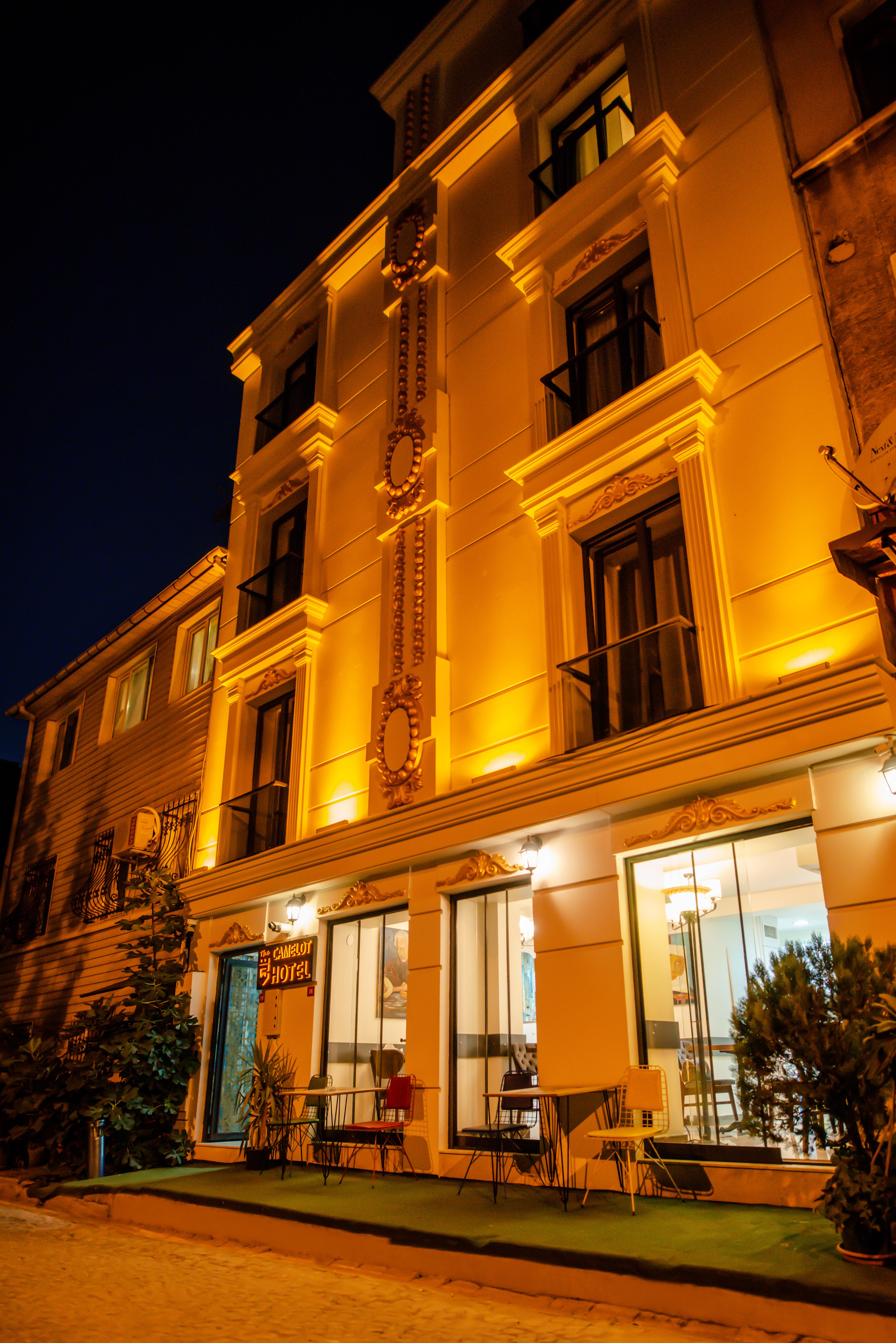 The Camelot Hotel イスタンブール エクステリア 写真